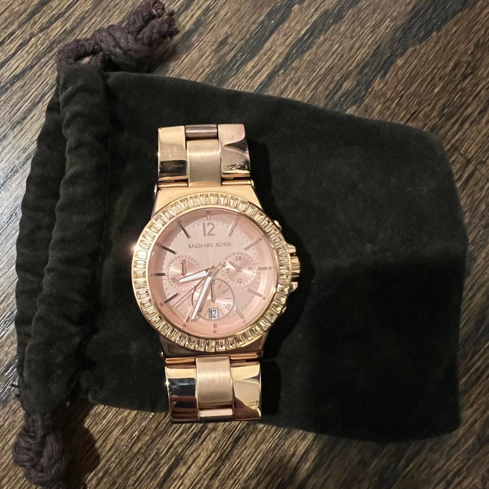 MICHAEL KORS WATCH